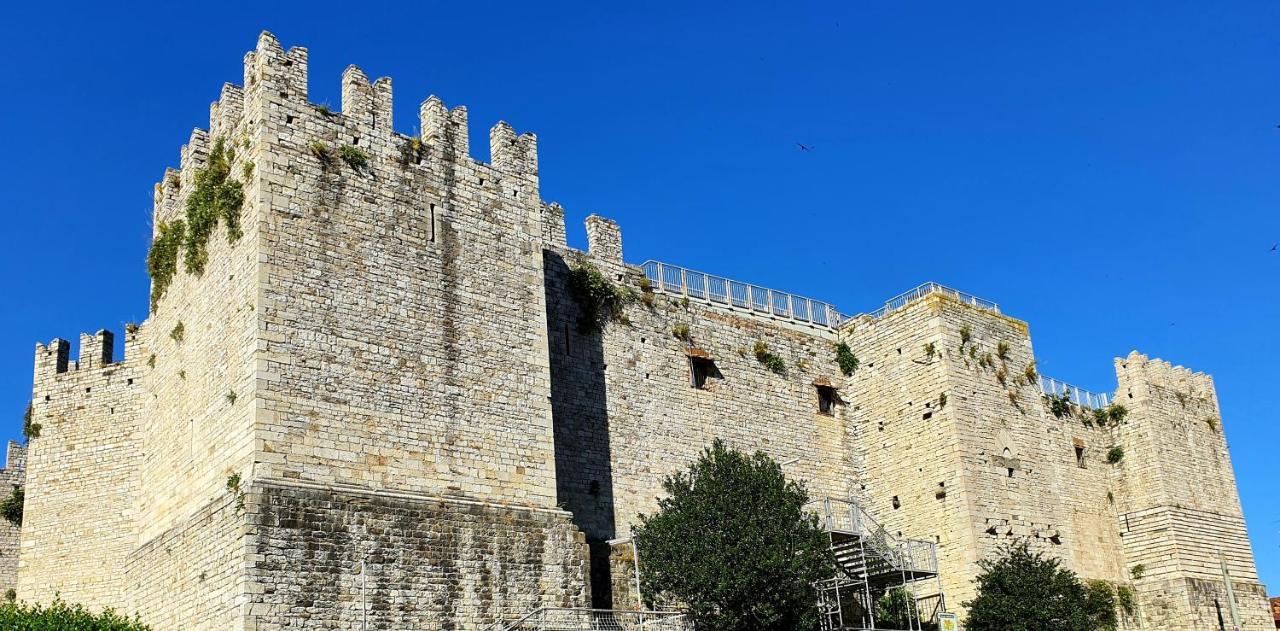 Castle Rooms Прато Экстерьер фото
